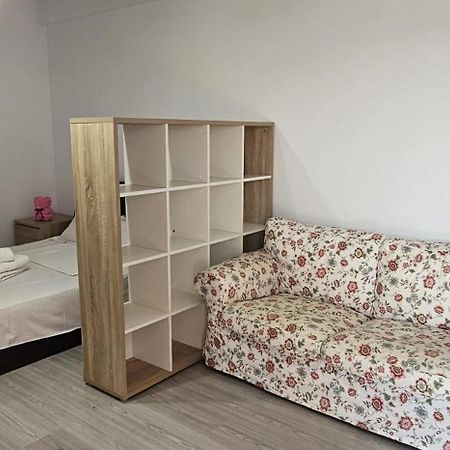 Astero Apartments Premium Accomodation Jassy Zewnętrze zdjęcie
